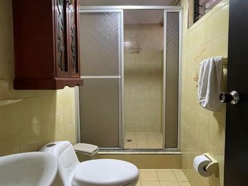 Venta Casa en Cali barrio La Flora. Cod V6374