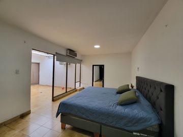 Venta Casa en Cali barrio La Flora. Cod V6374