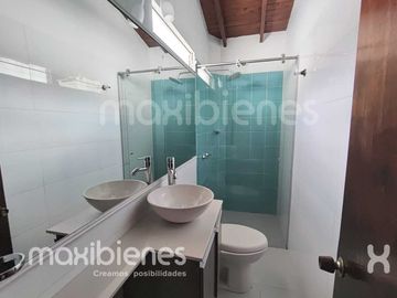 comercial (casa para comercio) en arriendo en florida nueva. Cod A72310