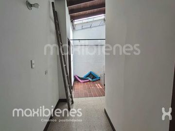 comercial (casa para comercio) en arriendo en florida nueva. Cod A72310