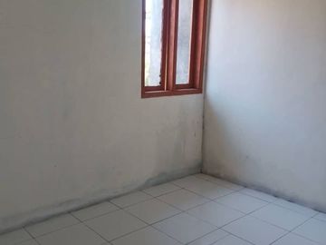 Rumah baru harga menarik lokasi strategis dekat stasiun KA