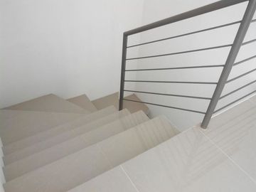 4Bedroom House with Balcony, near Okada Manila and Airport