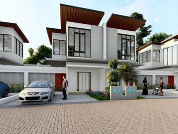 Rumah Villa Mewah di Griya Aswattha dekat Wisata Jatim Park
