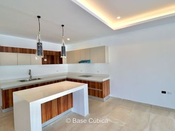 Venta casa en privada al norte de Mérida, Conkal