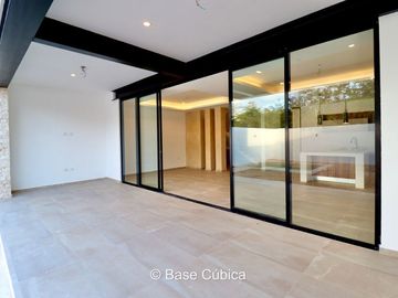Venta casa en privada al norte de Mérida, Conkal