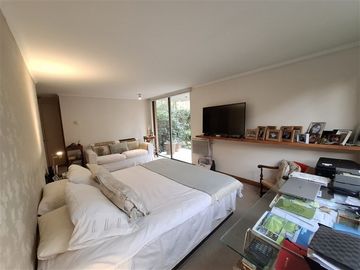 Departamento en venta de 3 dorm. Man Pato Lo Barnechea