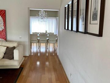 ALQUILER EXCLUSIVO TRIPLEX CON PILETA, DOS COCHERAS - BARRIO PARQUE