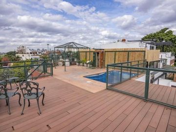 ALQUILER EXCLUSIVO TRIPLEX CON PILETA, DOS COCHERAS - BARRIO PARQUE