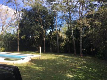 Casa de campo, ubicada en Villa Ruiz.