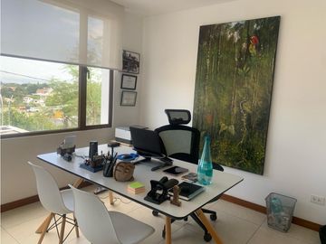 VENDO HERMOSA CASA EN QUITO SECTOR TUMBACO