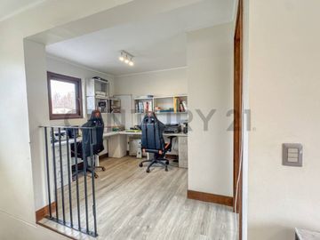 Totalmente remodelada Huechuraba al lado Pumahue