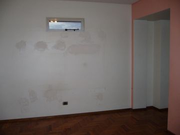 Venta 2 Ambientes Muy Luminoso, Muy Bien Ubicado. Mataderos