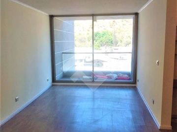 Departamento en arriendo de 2 dorm, 2 baños, Recoleta.