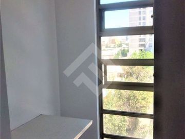 Departamento en arriendo de 2 dorm, 2 baños, Recoleta.