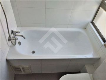 Departamento en arriendo de 2 dorm, 2 baños, Recoleta.