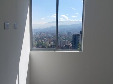 apartamento en arriendo en las flores. Cod A218107