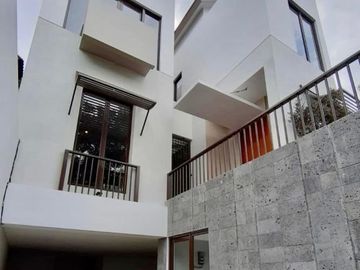 Rumah Mewah Modern Minimalis Siap Huni Di Kemang Jakarta Selatan