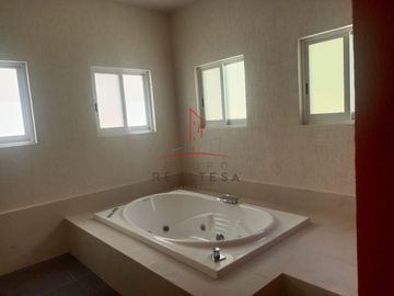 Casa Venta Fundadores Hacienda Grande Tequisquiapan 38,000,000 MarGon R133