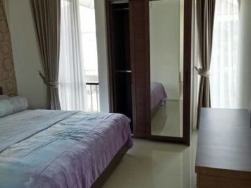 Dijual Rumah Semi Furnish Royal Park Satu Citraland Surabaya *TD