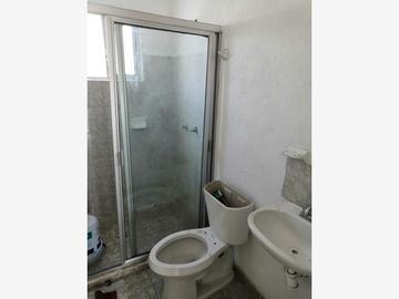 Casa en Rio Medio 3 recien remodelada. Cochera cerrada