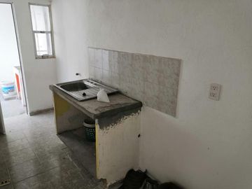 Casa en Rio Medio 3 recien remodelada. Cochera cerrada