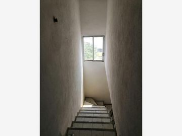 Casa en Rio Medio 3 recien remodelada. Cochera cerrada
