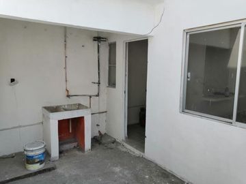 Casa en Rio Medio 3 recien remodelada. Cochera cerrada