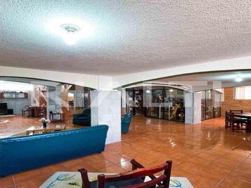 Casa de oportunidad en venta sector La Primavera