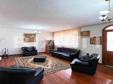 Casa de oportunidad en venta sector La Primavera