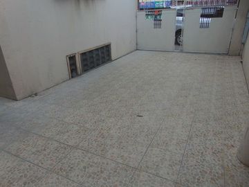 Semi-Furnished 3 Bedrooms Apartment in Banilad Cebu City