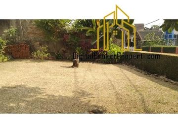 Dijuaal Rumah Hitung Tanah Gegerkalong Wetan Bandung | IWANSETIAWAN