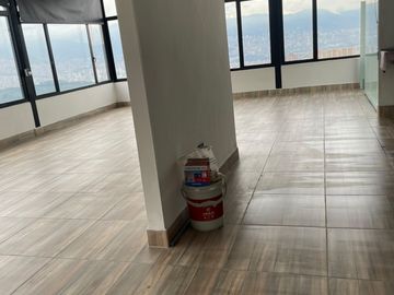 local en arriendo en la campiÑa. Cod A218485