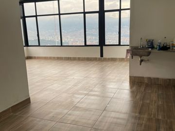 local en arriendo en la campiÑa. Cod A218485