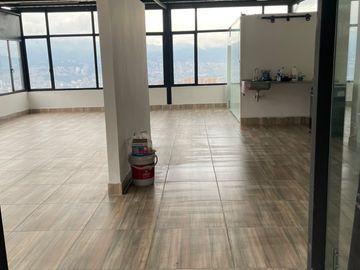 local en arriendo en la campiÑa. Cod A218485