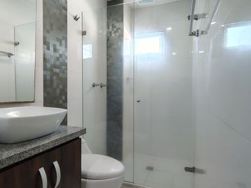 COD. 571 - SE VENDE APARTAMENTO - BARRIO: VENECIA I