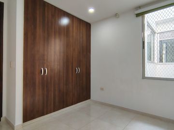 COD. 571 - SE VENDE APARTAMENTO - BARRIO: VENECIA I