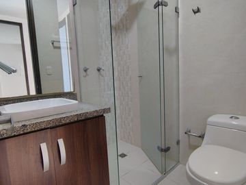 COD. 571 - SE VENDE APARTAMENTO - BARRIO: VENECIA I
