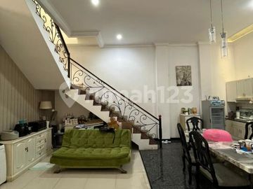 Dijual Rumah Siap Huni Taman Surya Jakarta Barat
