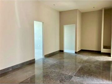 Casa en Venta en Almena Valle Poniente Santa Catarina