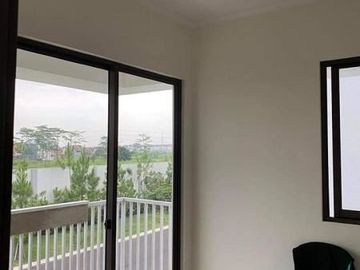 Rumah di Summarecon Dekat Soetta, Tol Gedebage, RS Al-Islam