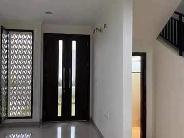 Rumah di Summarecon Dekat Soetta, Tol Gedebage, RS Al-Islam