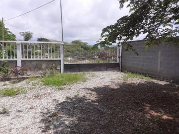 Se Vende Casa Cerca del Mar en Ballenita