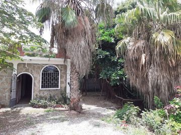 Se Vende Casa Cerca del Mar en Ballenita