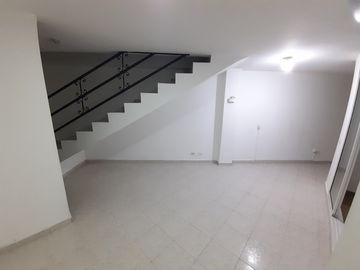 apartamento en arriendo en santa ana. Cod A515559