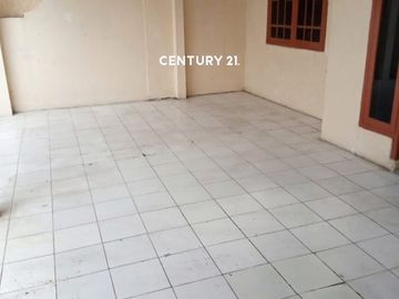 Disewakan Rumah Di Tytyan Kencana Kota Bekasi