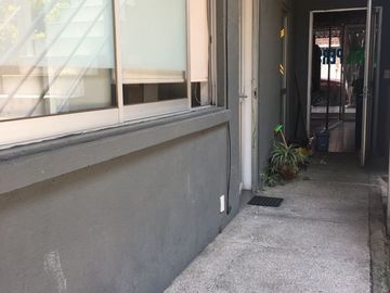 EDIFICIO MULTIUSOS DE DOS FRENTES CON LOCAL, SAN SIMON TICUMAC, BENITO JUAREZ