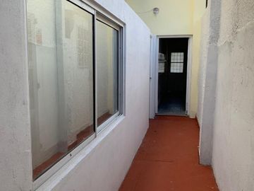 Departamento Tipo Casa en venta en Wilde Centro