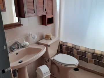 PRECIOSA CASA EN VENTA BELLAVISTA /REÑACA