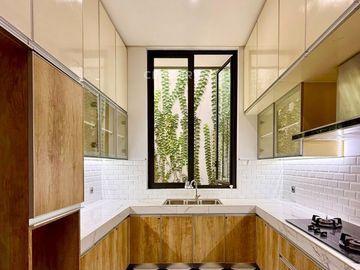 Rumah Cantik Siap Huni Dekat Pakubuwono Dan Senayan Jaksel