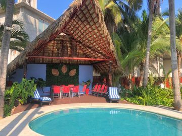Casa Sola en El Podrido, Acapulco de Juárez, Guerrero CAEN-Er-922-Cs
